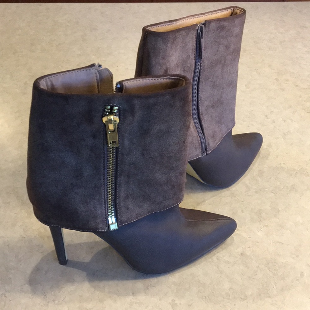 Michael Antonio size 8 brown leather boots